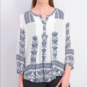 Pale Sky Amely Split Neck Top, White/Navy Small